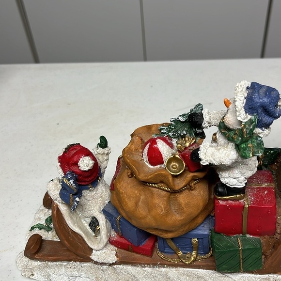 Snowmen in the Snow Figure - Picture 6 of 12